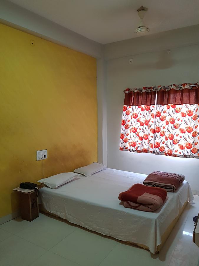 Hotel Shri Radhe Krishna Godarpura Exteriér fotografie